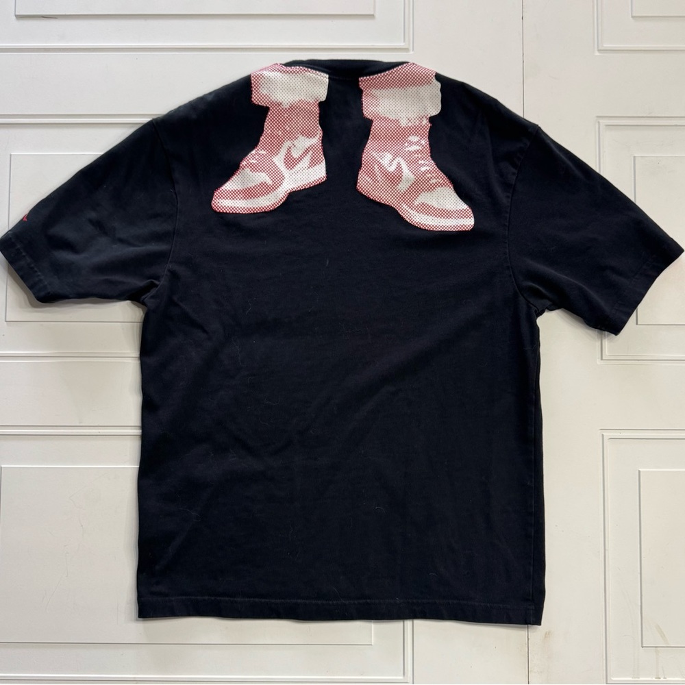 Nike Air Jordan Flight Essentials Holiday Black Red T Shirt Tee Santa Feet M - Picture 6 of 6